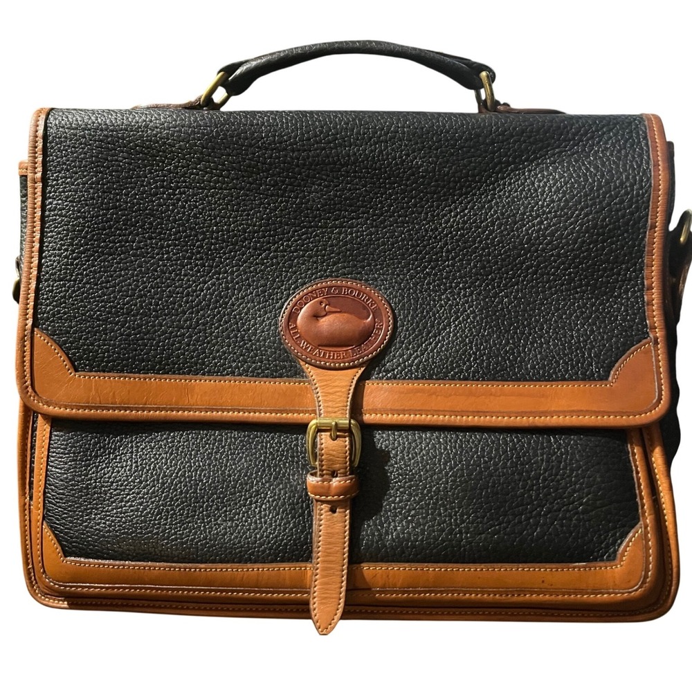 Vintage Dooney & Bourke  All Weather Black Tan‎ Pebbled Lg Carrier Messenger